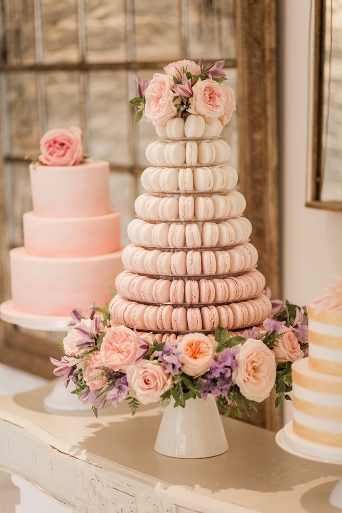 Lanzarote Wedding Cake Macarons